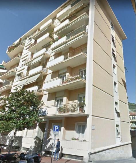 Affittacamere Sorrento Ventimiglia Bagian luar foto
