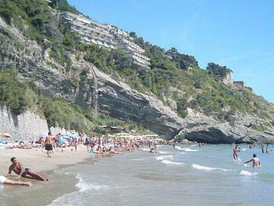Affittacamere Sorrento Ventimiglia Bagian luar foto